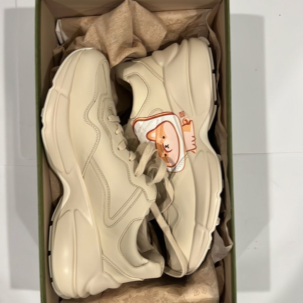 Brand new Gucci rhyton sneakers with box